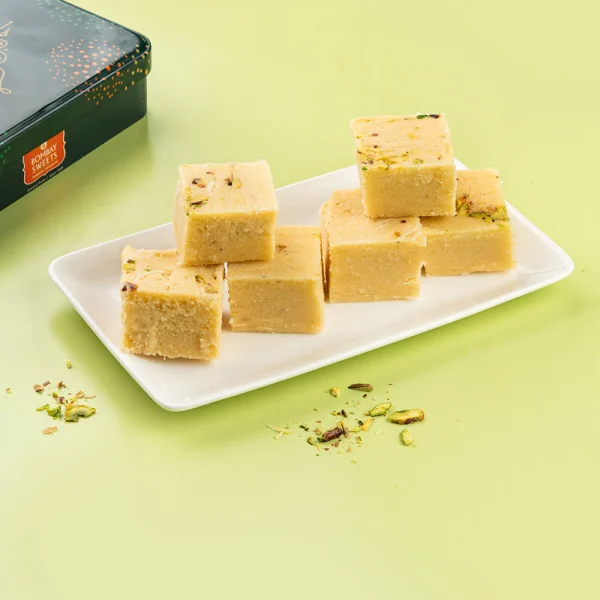 Milk_Soanpapdi_1000x1000_1346e3df-f1d0-4f02-a2b5-7bca2c0fbc4b